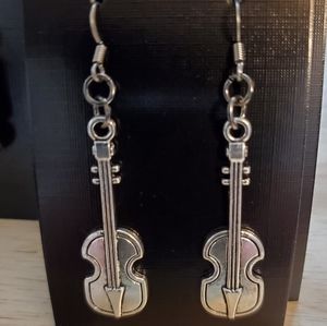 Violin Earrings NWOT